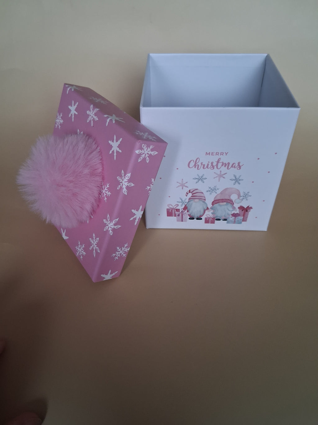 Roze Fluffy Xmass Geschenkverpakking