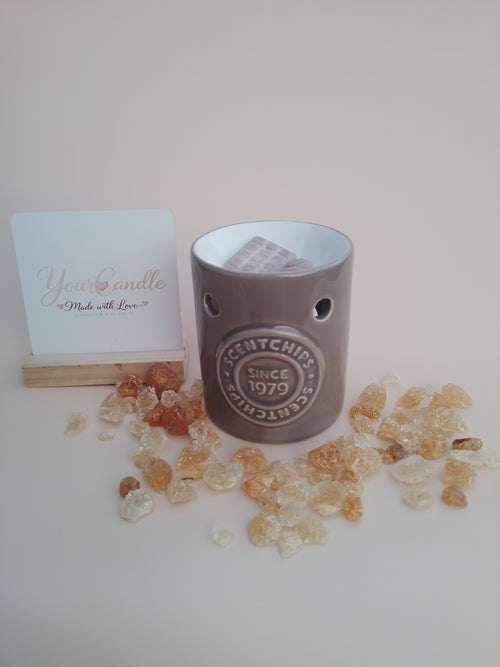 Geurbrander "Floral Relief" – Warm Taupe
